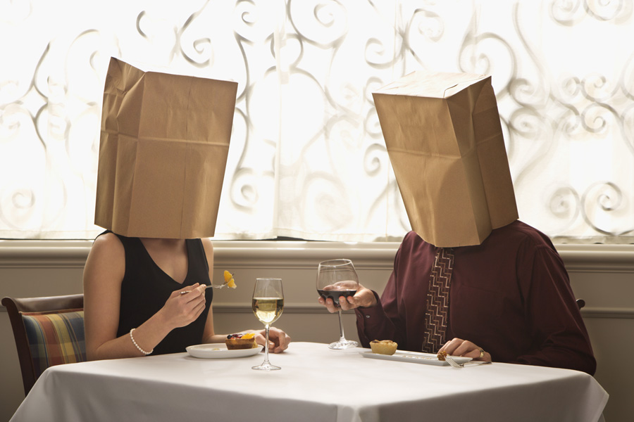 blind-date-restaurant